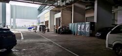 Enterprise Hub (D22), Factory #576584091